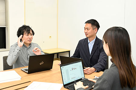 小西　諒